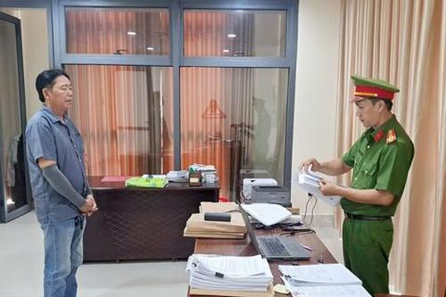 Khởi tố giám đốc mua hóa đơn khống gây thiệt hại ngân sách nhà nước