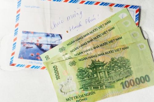 Cô dâu đăng mã QR đòi tiền mừng cưới như đòi nợ gây tranh cãi trên mạng