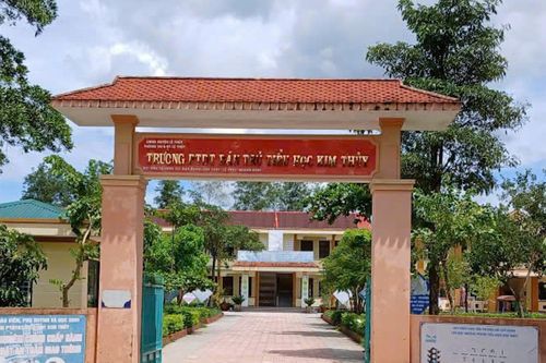 40 học sinh nhập viện sau bữa ăn bán trú ở Quảng Trị: Phát hiện thêm sai phạm