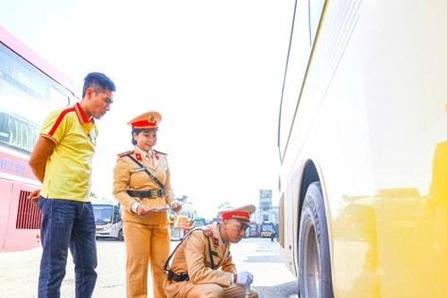 Hà Nội: Bảo đảm an toàn hoạt động vận tải hành khách