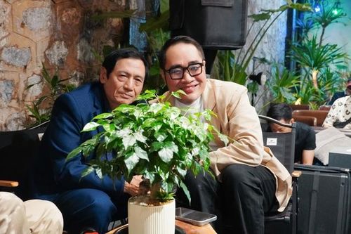 Viết ca khúc về cha, ca sĩ Khôi Minh mong đừng ai giống nhân vật của Trấn Thành