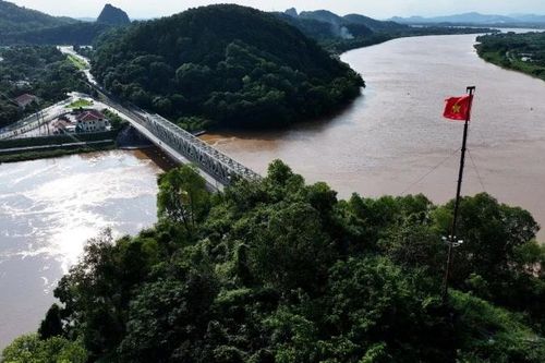 Phim tài liệu 'Đông Sơn - miền ký ức' tái hiện vẻ đẹp sâu sắc của văn hóa và lịch sử