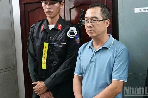 Cần Thơ bắt tạm giam 3 cựu lãnh đạo, cán bộ ngân hàng