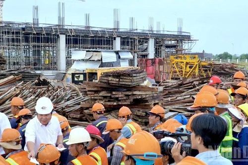 Cà Mau phát động cao điểm thi đua 'tăng tốc' tiến độ Bệnh viện 1.200 giường
