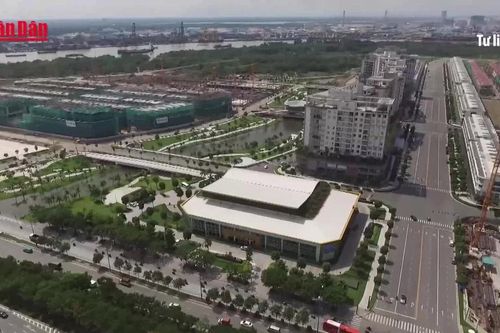 Nhiều ý kiến chưa đồng thuận với thí điểm cho thuê căn hộ ngắn hạn tại TP Hồ Chí Minh