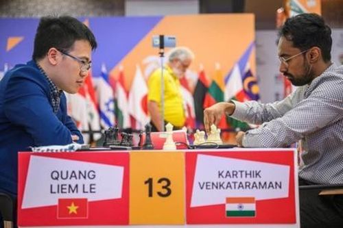 Lê Quang Liêm gặp Alexander Donchenko ở vòng 5 World Cup cờ vua 2025
