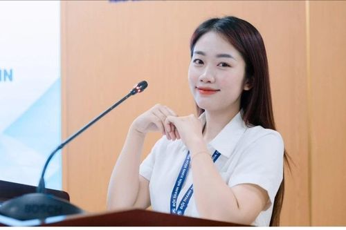 Nữ sinh ngành Khoa học Dữ liệu ghi dấu với thành tích học tập và hoạt động Đoàn - Hội tiêu biểu