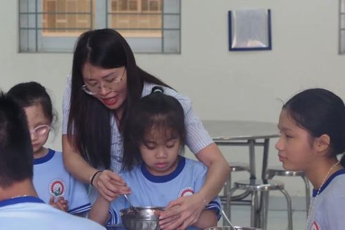 Tri ân thầy cô một cách thực chất