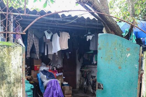 Sống trong khu tập thể cũ nát, người dân ở Nghệ An mòn mỏi chờ tái định cư