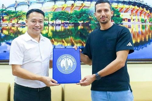 Thép xanh Nam Định công bố tân HLV châu Âu