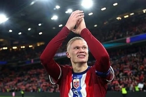 Haaland lập cú đúp, Na Uy nắm chắc vé dự World Cup 2026