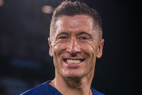 Fenerbahce đàm phán với đại diện của Lewandowski