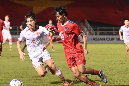 Sau biểu tình sinh viên, đến lượt cầu thủ bóng đá biểu tình ở Nepal