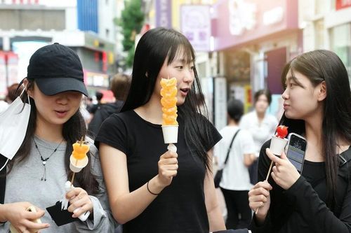 Người trẻ xứ Hàn ngại kết hôn, thích độc thân