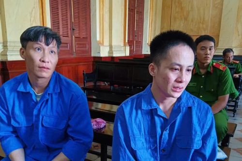 Đâm chết người rủ 'vợ hờ' của mình đi khách sạn