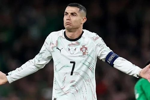 Ronaldo đối diện án phạt cực nặng cho tấm thẻ đỏ