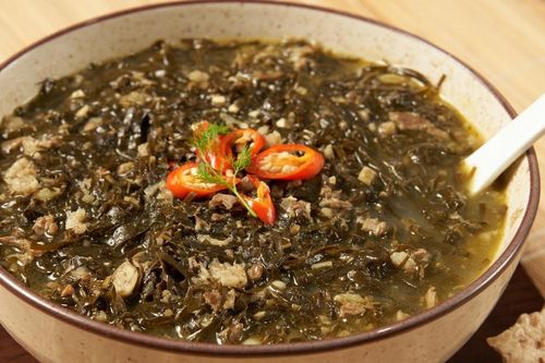 Đặc sản 'đắng lòng' ở Thanh Hóa: Khách nhăn mặt lúc thử, mê ngay sau vài thìa