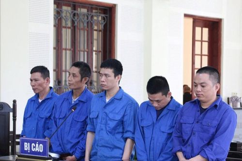 Cầm cố xe máy để lấy tiền buôn ma túy