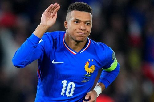 Kylian Mbappe chinh phục cột mốc đáng nhớ trong sự nghiệp