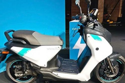 Xe máy điện Yamaha EC-06 trình làng, đi tới 160 km/lần sạc