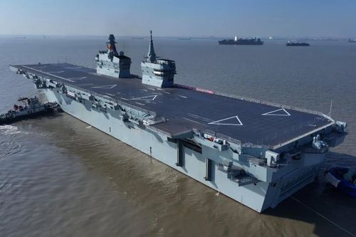 Trung Quốc thử nghiệm tàu đổ bộ Type 076: 'Siêu tàu sân bay UAV' đầu tiên trên thế giới ra biển