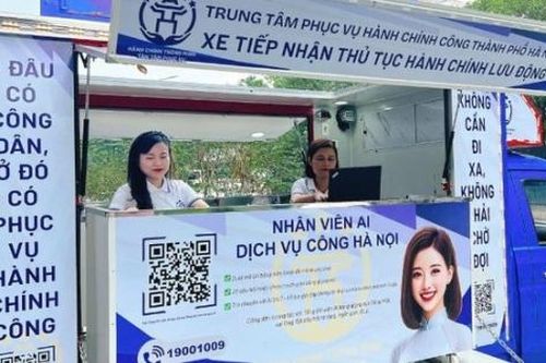 Dịch vụ công lưu động mang chính quyền đến gần với người dân Thủ đô