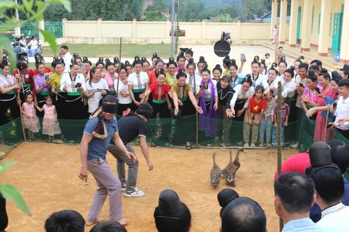 Đoàn kết từ lòng dân