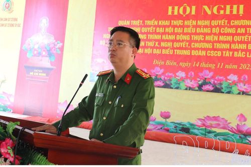 Trung đoàn Cảnh sát cơ động Tây Bắc phát động phong trào thi đua 'Ba Nhất'