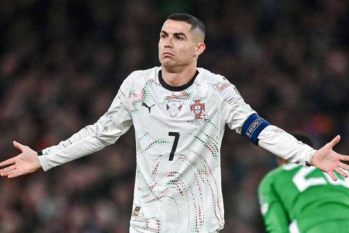Ronaldo đang 'nóng vội' ở chặng cuối sự nghiệp