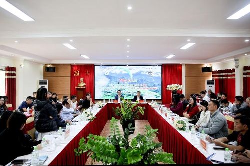 Tọa đàm 'Xúc tiến phát triển các tour du lịch kết nối thị trường khách quốc tế từ Hà Nội đến Lai Châu'