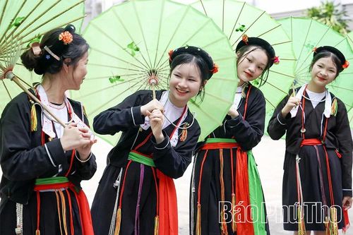 Bảo tồn làn điệu Soọng cô của người Sán Dìu