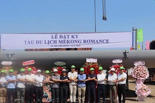 Đặt ky du thuyền Mekong Romance: Khởi đầu dự án tàu du lịch hạng sang trên dòng Mekong