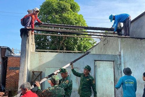 Xóa nhà tạm, gắn kết tình quân dân nơi biên giới