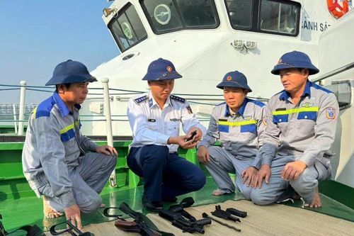 Người kỹ sư trẻ tận tâm với những 'trái tim' của con tàu Cảnh sát biển