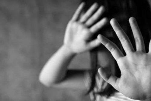 Tìm bị hại và người có liên quan đến vụ án 'Hiếp dâm người dưới 16 tuổi'