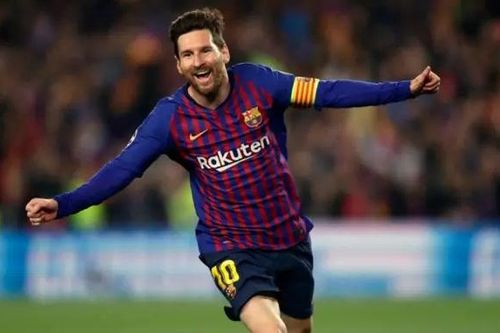 Lionel Messi sẽ được Barcelona dựng tượng