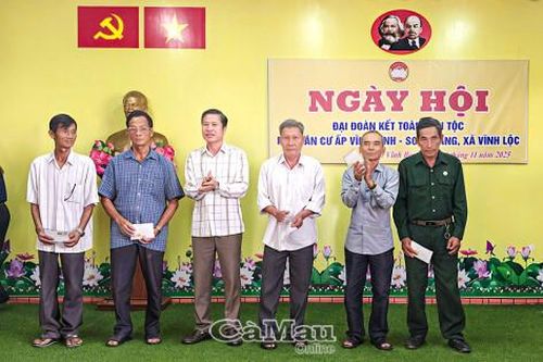 Rộn ràng Ngày hội Đại đoàn kết tại liên ấp Vĩnh Bình - Sơn Trắng