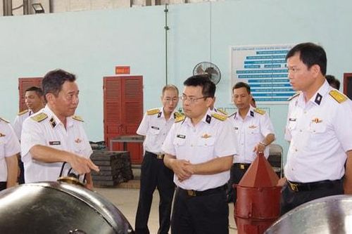 Tuổi trẻ Quân chủng Hải quân xung kích làm chủ khoa học công nghệ