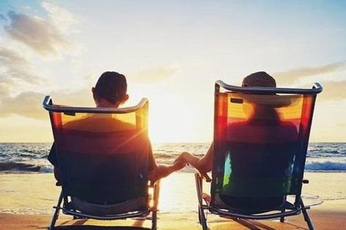 Bí quyết nghỉ hưu thoải mái ở tuổi 38: Cặp vợ chồng cắt 2 khoản chi 'ngầm' ai cũng đang lãng phí