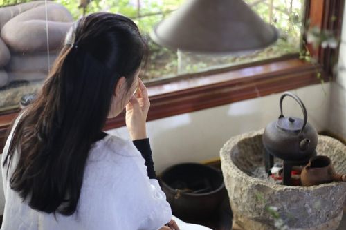Quán trà Hà Nội lên tiếng về 'tin nhắn giễu cợt' gửi khách