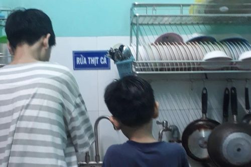 Mẹ lười, con nên người!