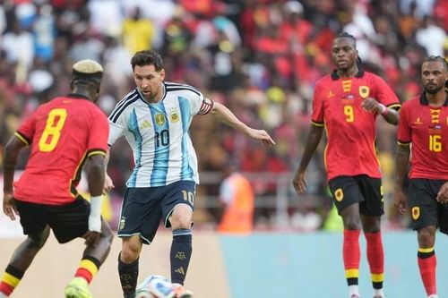 Messi có 'lần đầu' ở châu Phi