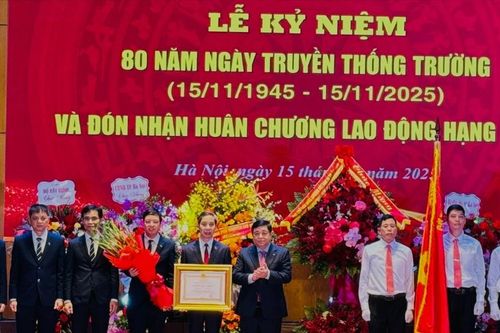 Phó Thủ tướng Nguyễn Chí Dũng 'đặt hàng' Trường Đại học Giao thông Vận tải