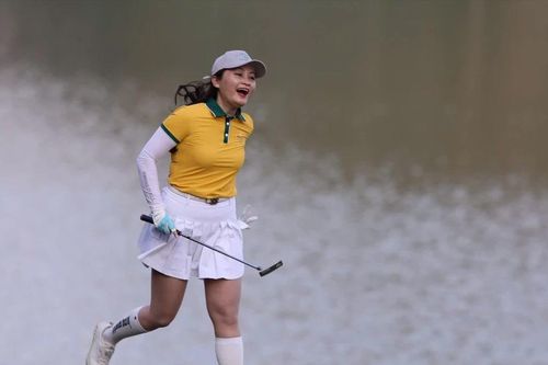 Dưới nắng vàng Sân golf Thiên Đường - Legend Valley Country Club