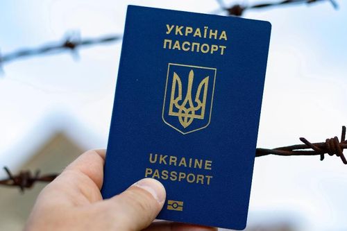 Mỹ dự định trục xuất hàng chục người Ukraine có tiền án về nước