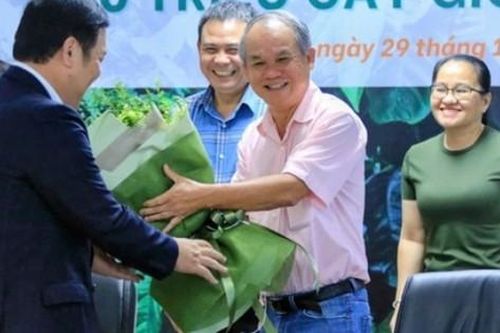 Bỏ túi thêm hơn 350 tỷ đồng trong một ngày, bầu Đức giàu thế nào?
