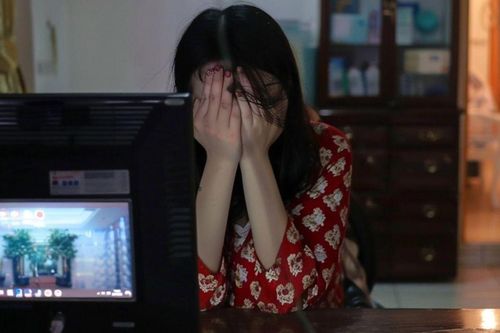 Người phụ nữ tức tốc báo Công an sau khi trao hết niềm tin cho bạn trai