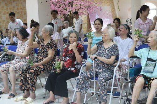 Kinh tế bạc - động lực mới trong bối cảnh già hóa dân số