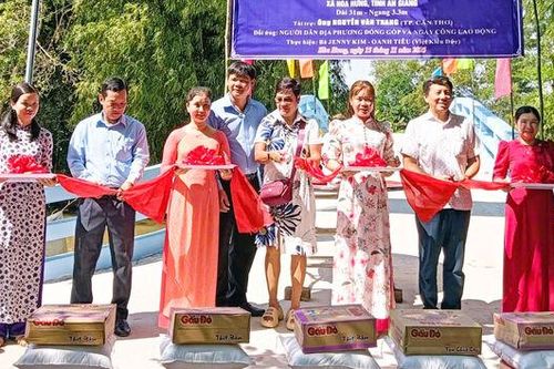 Xã Hòa Hưng khánh thành cầu Kênh Tám Phó (cầu Tịnh Trang 12)