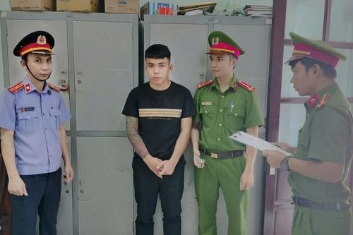 Gia Lai: Bắt tạm giam đối tượng dùng kiếm chém bạn